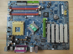 Placa de baza Gigabyte GA-7N400 FSB 400 DDR1 AGP socket 462 socket A foto