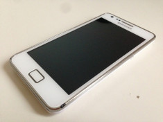 SAMSUNG I9100 GALAXY S2 16GB WHITE stare buna , necodat , PACHET COMPLET ! Foto. REALE ! foto