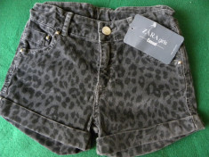 Pantaloni scurti de catifea animal print pt fete de 5-6 ani, chiar 7, de la Zara. NOI foto