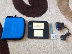 Nintendo 2DS + HUSA PROTECTIE + Stilou + JOC 3DS + incarcator foto