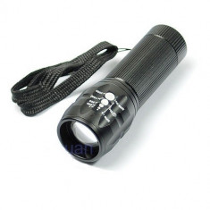 Lanterna Profesionala 5W cu zoom si led SMD superluminos - COD 3001 - foto