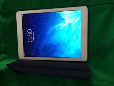 Apple IPAD AIR, aproape NOU foto