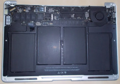 PLACA DE BAZA FUNCTIONALA MACBOOK AIR A1377 3 LUNI GARANTIE MON foto