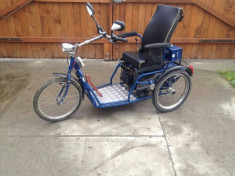 Scuter pe benzina pentru persoane cu dizabilitati sau batrani foto