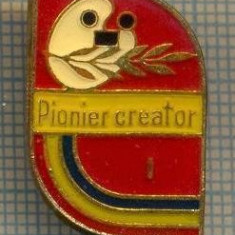 1746 INSIGNA - PIONIER CREATOR -clasa I-a - starea care se vede