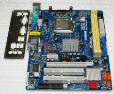 KIT ASROCK G31M-GS + procesor Intel C2D E7400 , 2.8Ghz + tablita spate, video onboard, 2xDDR2, slot PCI-Ex 16, 4xSATA, IDE,retea 1Gb, GARANTIE ! foto