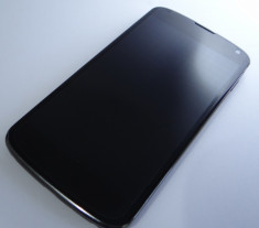 LG E960 Nexus 4 foto