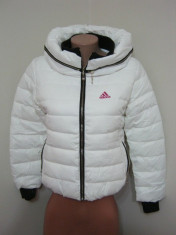 GEACA ADIDAS --- TOAMNA -IARNA ,MARIME L PENTRU 45-50 KG,MODEL 2014 foto