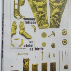 RAMONA FOTIADE - UN ATELAJ DE HARTIE (POEME/vol. debut 1990/coperta DAN STANCIU)