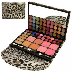 Trusa de machiaj Saffron London Make Up Kit foto