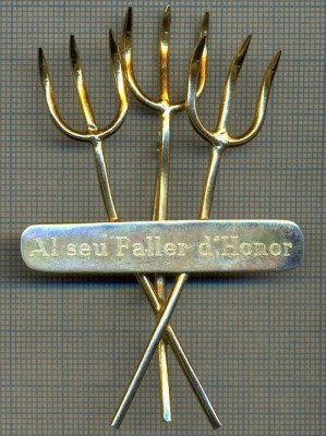 1794 INSIGNA INTERESANTA - MASONICA? - AL SEU FALLER d&amp;#039;HONOR - TREI FURCI INCRUCISATE -starea care se vede foto