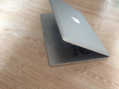 Apple MacBook Pro 13inch mid 2009 2.26 MHz Intel core 2 Duo 5GB RAM HDD 160gb Video 9400M foto