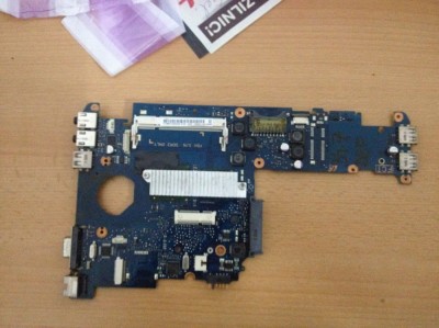 Placa de baza defecta Samsung N130 A34.7 foto