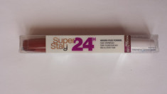 RUJ MAYBELLINE SUPERSTAY 24 H -340 ABSOLUTE PLUM foto