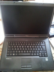 Vand sau schimb Laptop Fujitsu Esprimo V5535 pe tableta 250 Lei foto