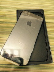 Vand iPhone 5, 32gb, negru, NOU cu garantie. Neverlocked. Nota 10/10 foto