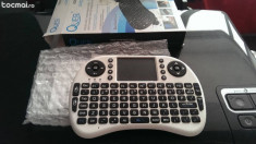 mini tastatura bluetooth quer foto