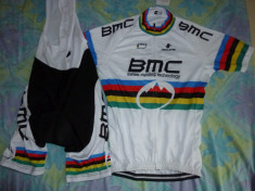 echipament ciclism complet BMC uci mtb world champion set pantaloni tricou foto