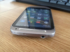 Vand HTC Desire S, folosit foto
