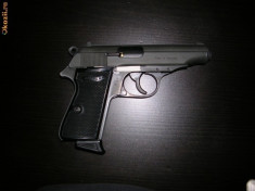 Pistol Walther PPT 10x22T cu bile de cauciuc foto