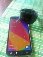 Samsung Galaxy S5 + Galaxy Gear 2 Neo foto