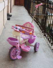 Tricicleta cu maner pentru copii mici cu muzicuta si joc de lumini foto