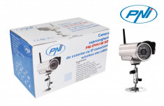 Resigilat - Camera supraveghere cu IP PNI IP941W HD 720p de exterior conectare wireless sau cablu foto