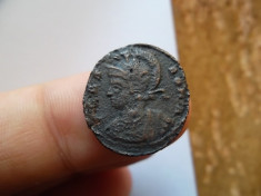Imperiul Roman follis Constantin cu lupoaica, raritate! foto