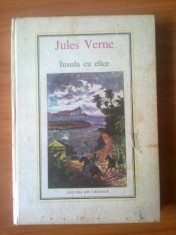 e4 Insula cu elice - Jules Verne foto