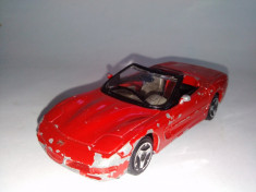 Macheta Bburago Chevrolet Corvette - Cabriolet 1 /43 - Deteriorata foto