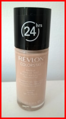 Revlon COLORSTAY - ten mixt / gras / oily - 110 IVORY foto