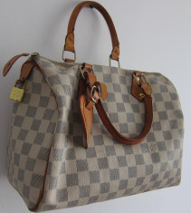 Geanta dama LOUIS VUITTON, replica, stare buna, manere piele naturala - NECESITA CURATARE!!! foto