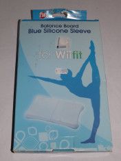 Accesorii Nintendo Wii - husa silicon Wiifit Wii Fit - noi - sigilate foto