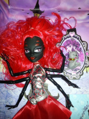 Papusa noua Monster High WEBARELLA Wydowna Spider Doll 6 Arms (ambalaj deteriorat) foto