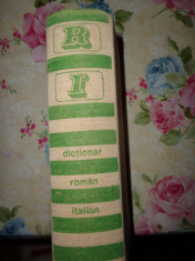 Dictionar roman-italian ( circa 50.000 cuvinte/ 944pagini) foto