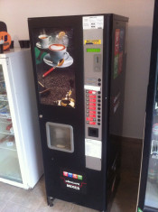 automat cafea omnimatic aurora foto