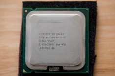 Vand procesor quadcore Intel core2quad Q6600 socket 775, impecabil foto