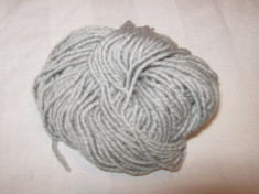 fire de tricotat si crosetat 52% lana merinos; 48% bbc foto
