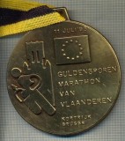 ATAM2001 MEDALIE MARE 243 - SPORTIVA - MARATON -GULDENSPOREN MARATHON VAN VLAANDEREN &#039;93 -PANGLICA GALBEN CU NEGRU -starea care se vede