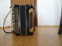 ACORDEON HOHNER LIGNA, 80 BASI foto