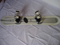 Placa de snowboard DBS 146cm+legaturi DBS IMPECABILA!!! foto