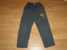 pantaloni de trening pentru fete de 11-12 ani de la kfc foto
