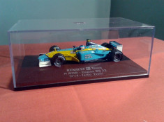 Formula 1 Jarno Trulli Renault RS 22 foto