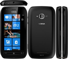 Nokia Lumia 710 stare perfecta cu toate accesoriile BONUS husa piele foto
