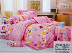 Lenjerie pat pentru fetite cu Angry Birds foto