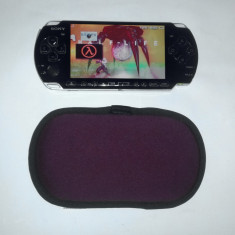 SONY PSP Slim 3004 Modat Negru + joc la alegere + card 2 GB + husa ( PlayStation Portable 3000 Slim&amp;amp;amp;Lite Play Station ) foto