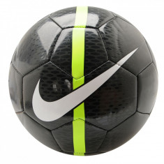 Minge fotbal Nike - Nr: 5 - Import Anglia - 2014105907 foto