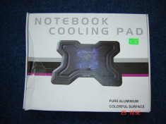 NOTEBOOK COOLING PAD ALUMINIU NEGRU MASUTA MASA SUPORT RACIRE LAPTOP 2 USB 1 VENTILATOR SILENTIOS LED ALBASTRU NR ROTATII REGLABIL BUTON ON / OFF COOL foto