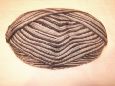 fire de tricotat si crosetat 75% lana foto