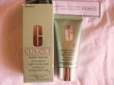 Crema de noapte Clinique Super Rescue Hidratant Antioxidant de Noapte 50 ml foto